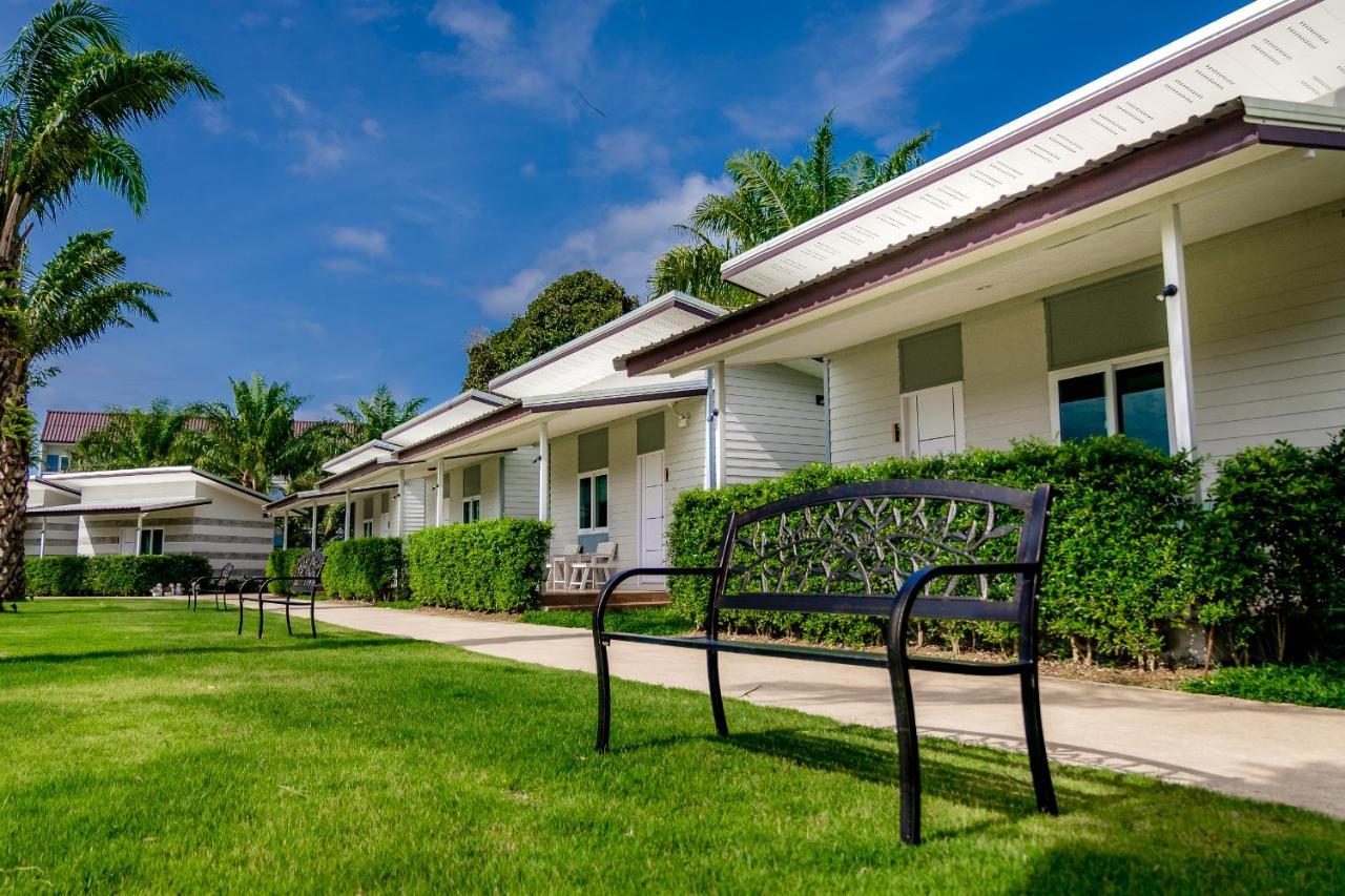 One Chumphon Hotel Exterior foto