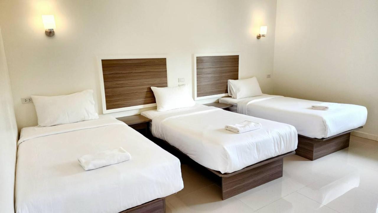 One Chumphon Hotel Exterior foto